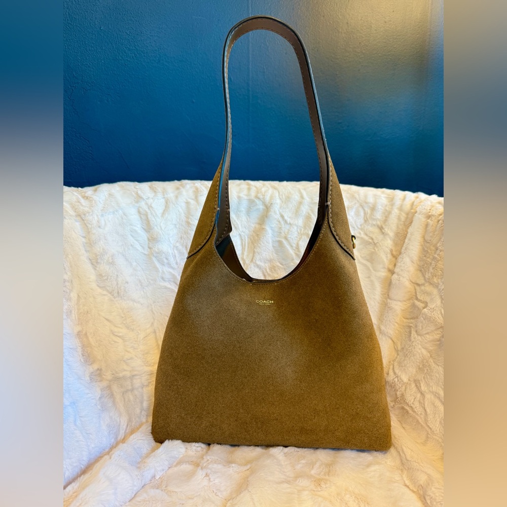 Coach Brooklyn 28 in Cedar Suede